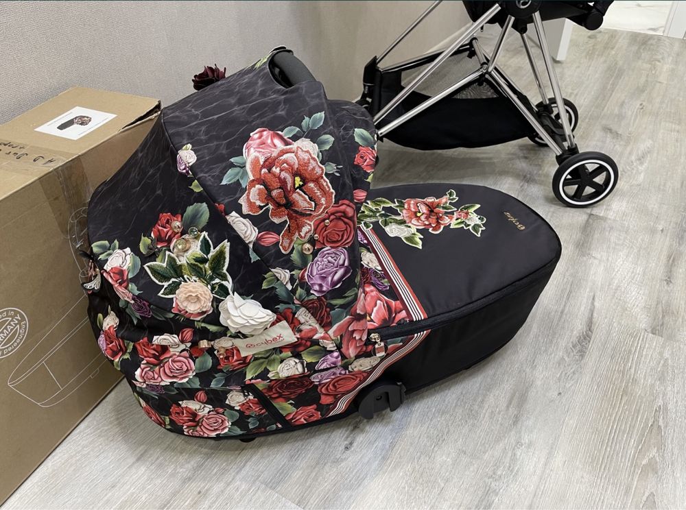 Люлька Cybex Mios Deep Black