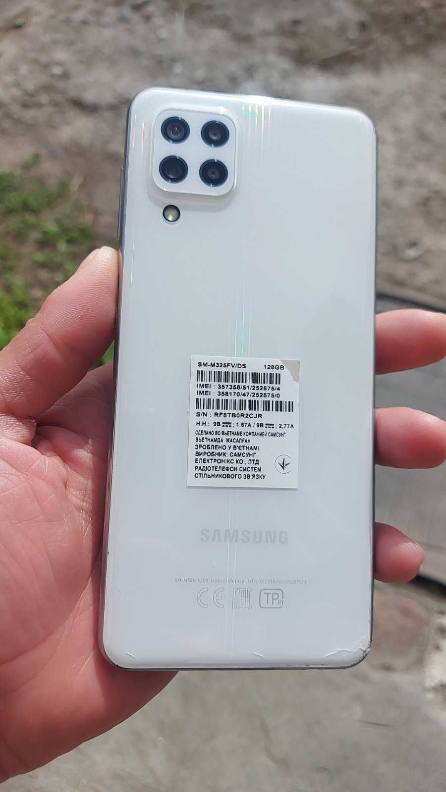 Продам мобильный телефон Samsung М32 6/128  gb в отличном состоянии