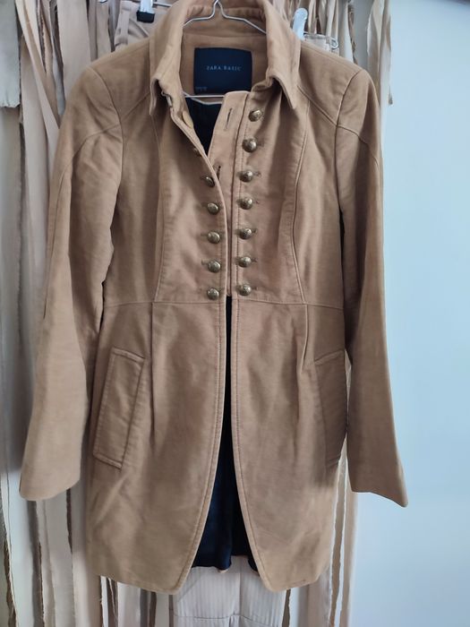 Casaco 3/4 Zara em veludo Camel