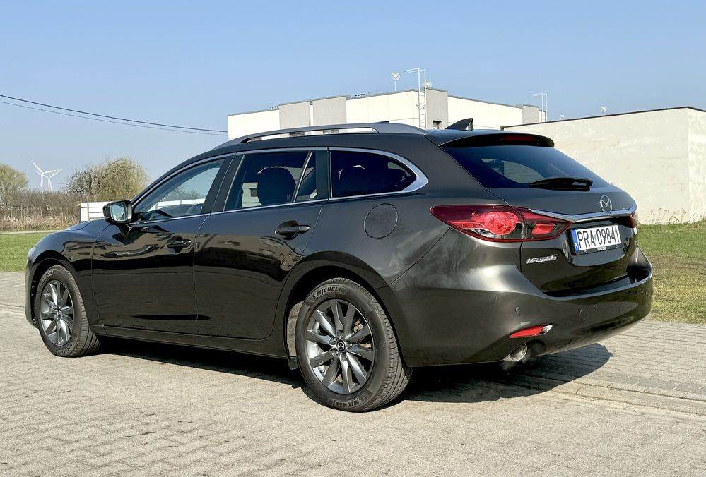 Mazda 6 NAVI LED automat 2,0i