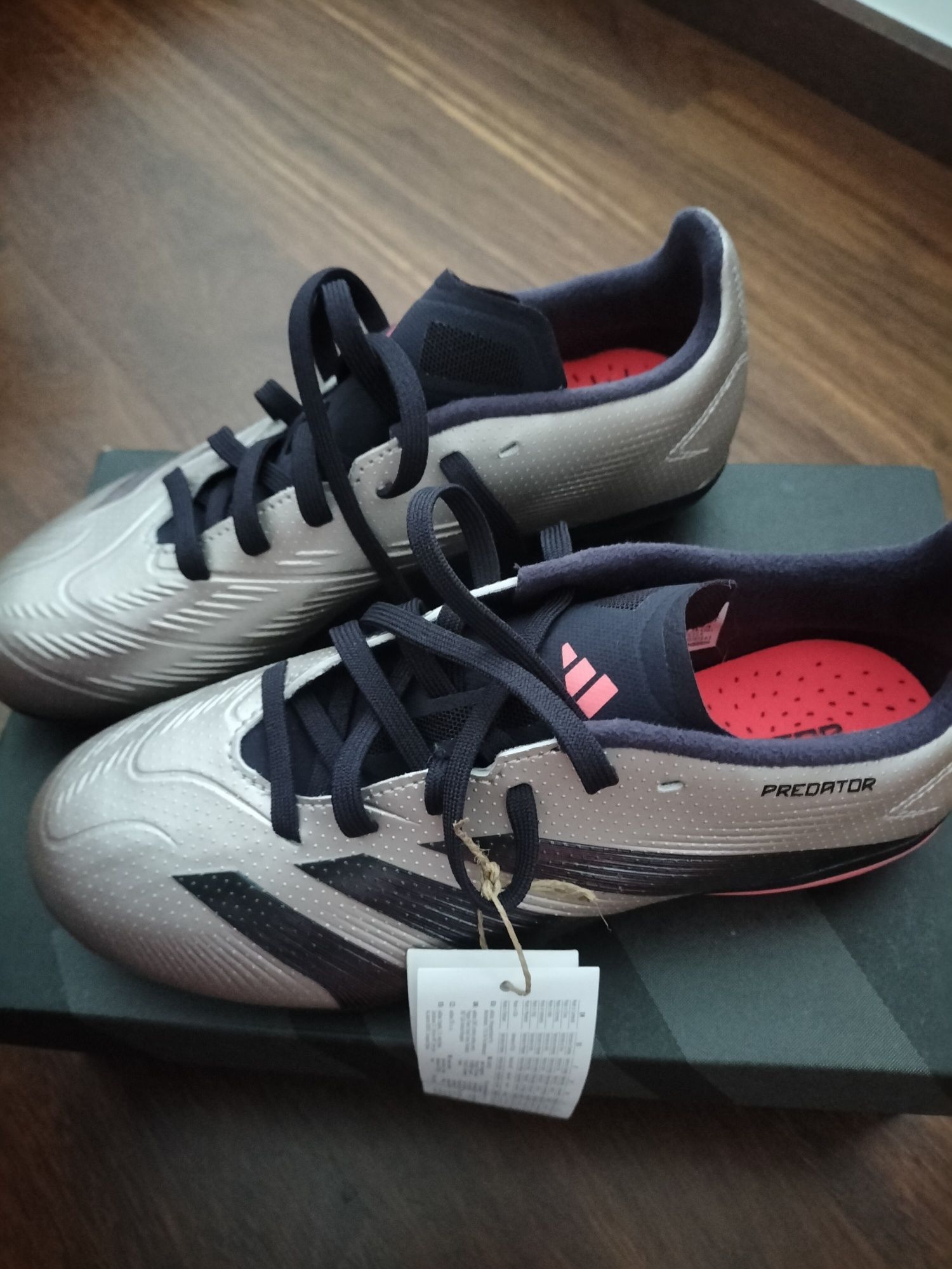 Chuteiras futebol adidas Predator novas