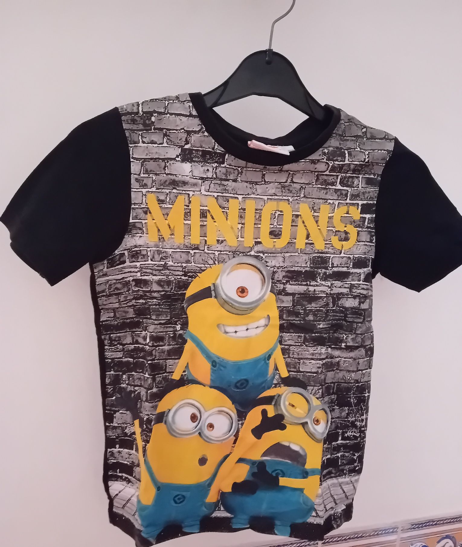 T-shirt Minions 7-8anos