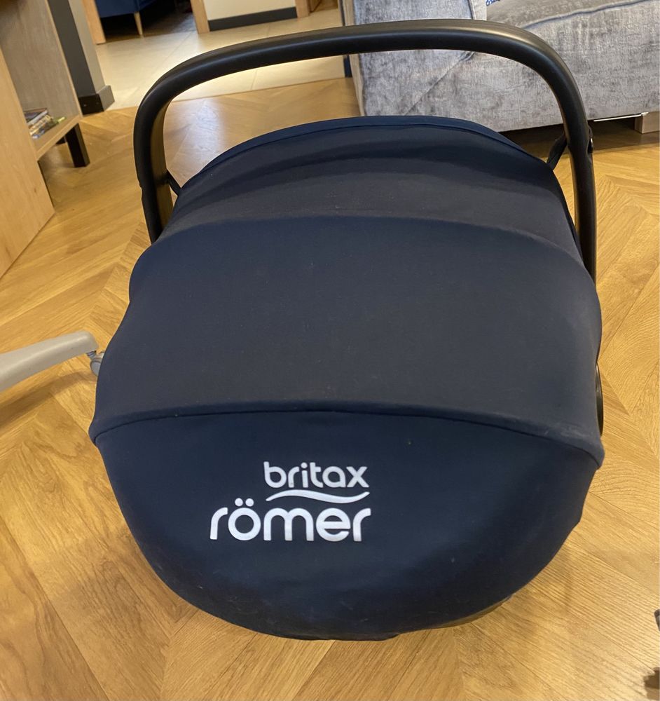 Fotelik Britax Römer Baby-Safe i-size + baza isofix