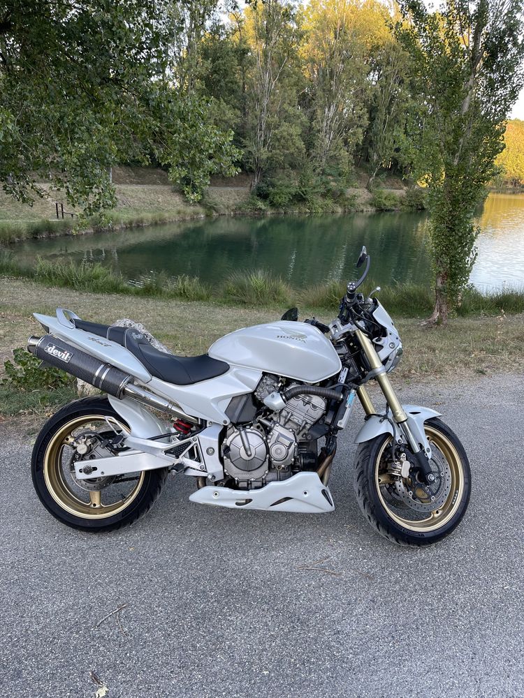 Honda Hornet 600 Pérola Branca