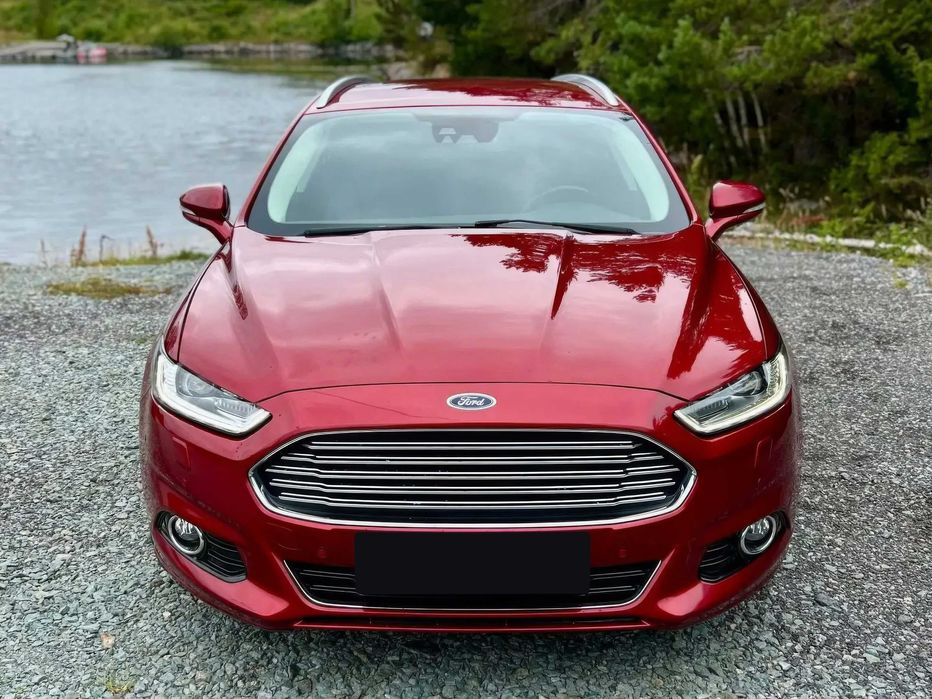 Ford Mondeo      2015
