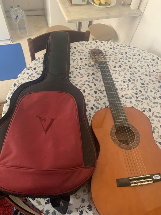 Guitarra acustica