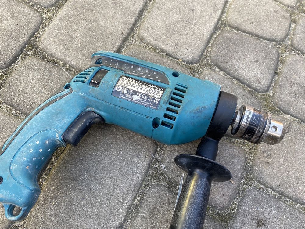 Wiertarka udarowa 680W Makita HP1640