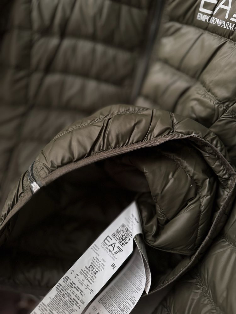 Пухова куртка Armani Exchange