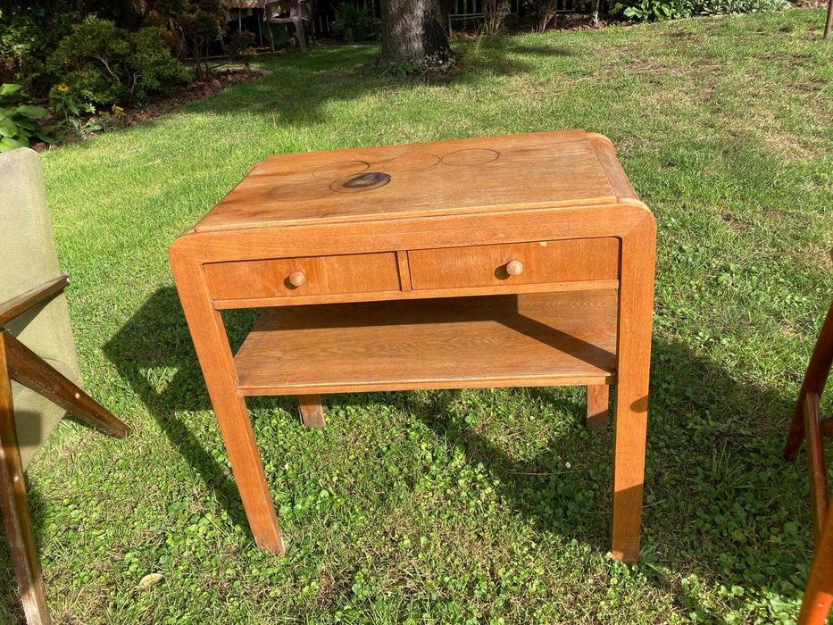 Sprzedam fotele i komodę