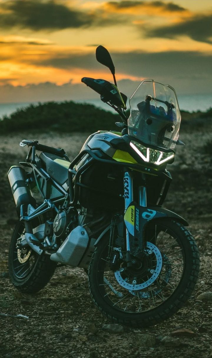 Aprilia Tuareg 660