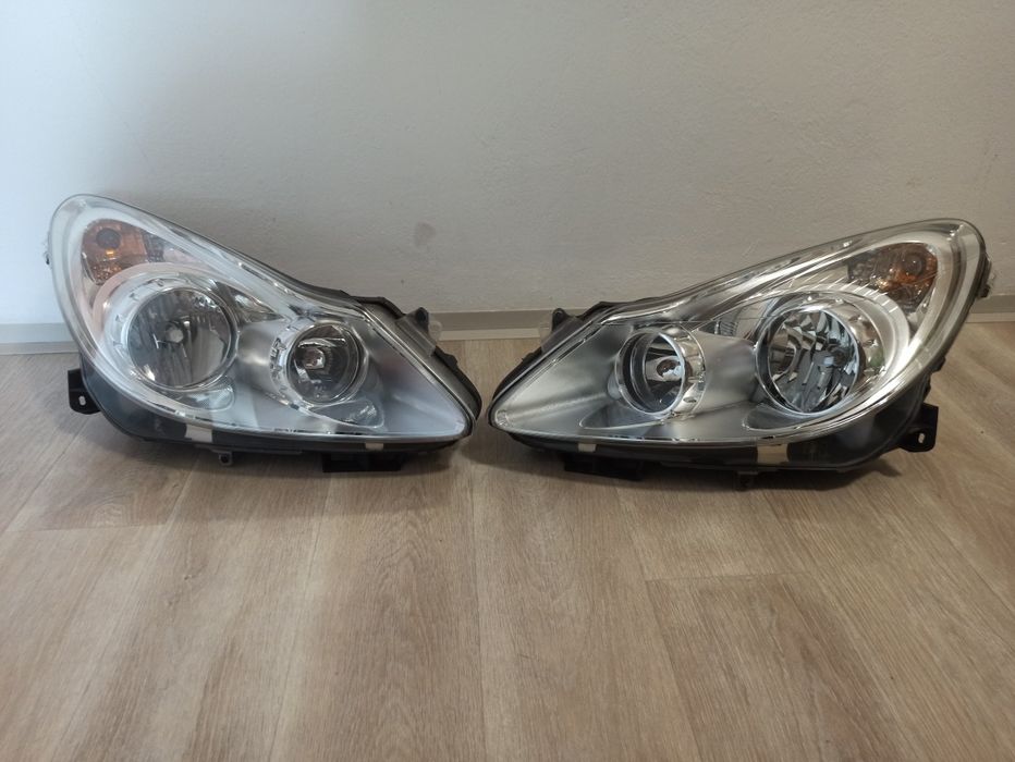 Фари Opel Corsa D Valeo