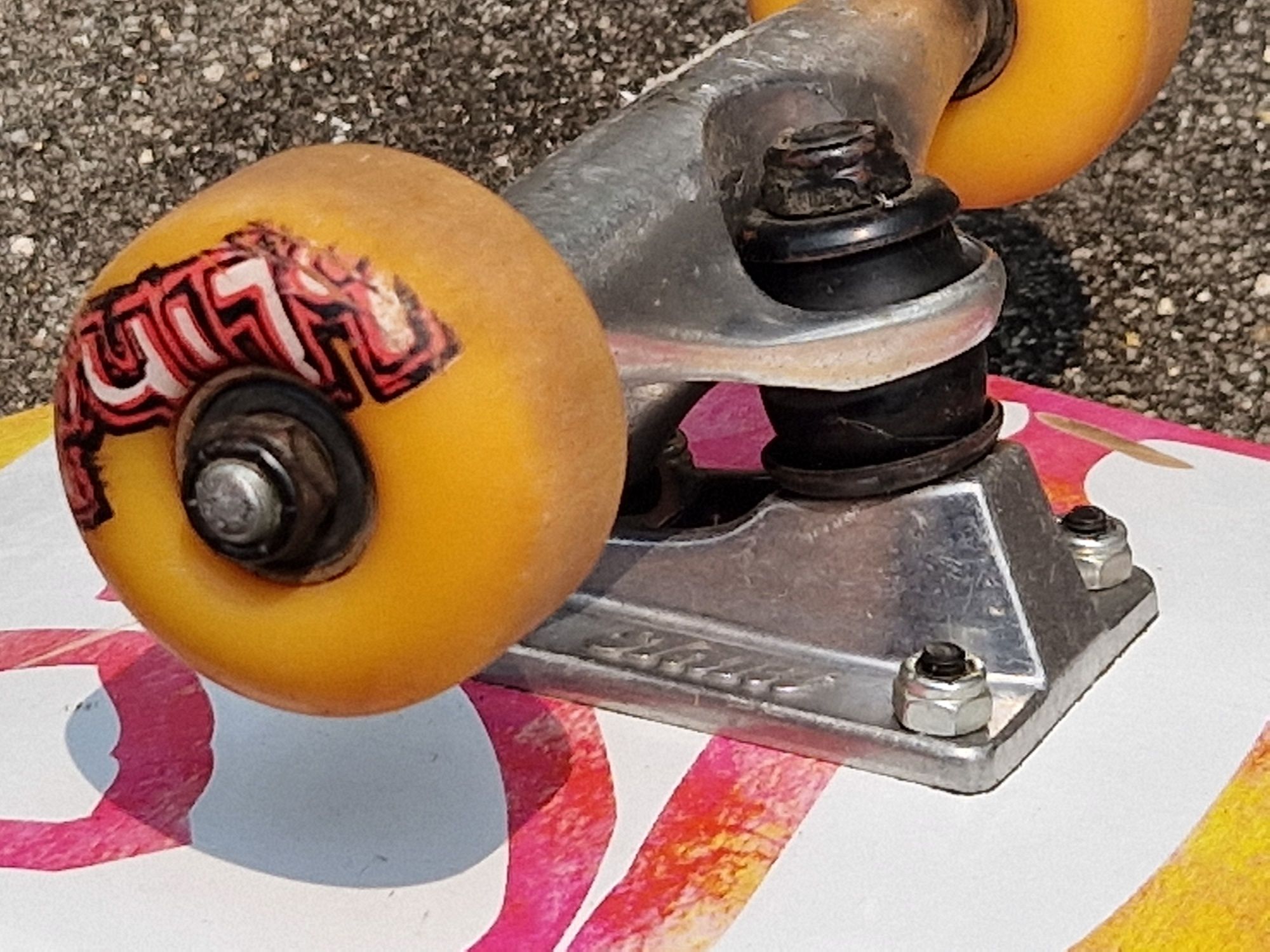 Skate usado profissional.