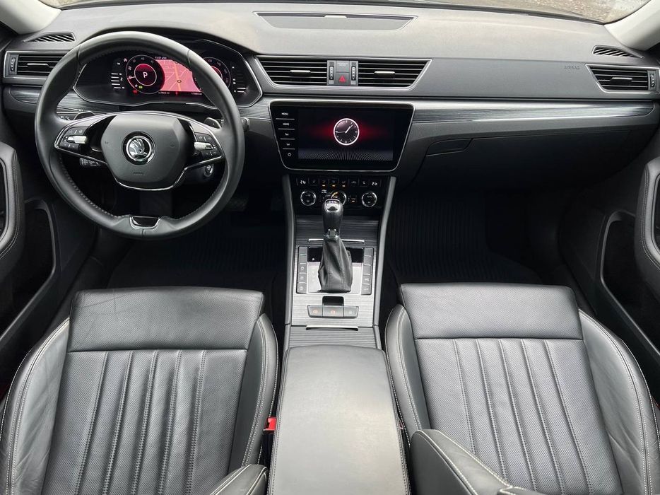 Skoda Superb 2021р. Premium Plus.