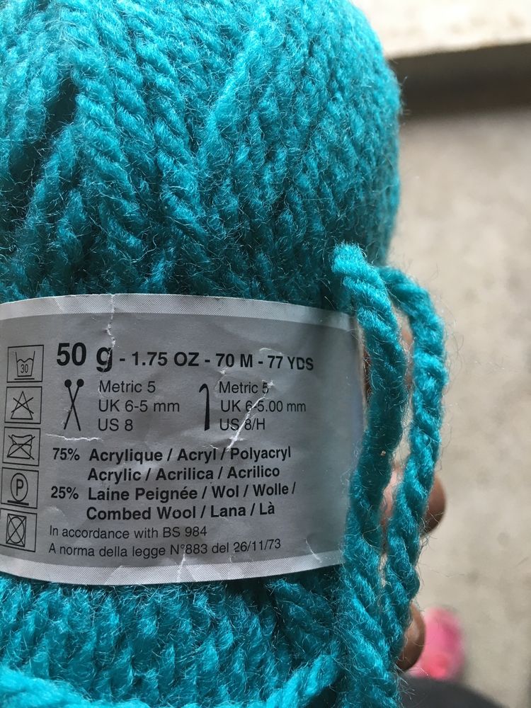 Novelos ANNA BELLE “Arcade” 50 gramas azul marinho