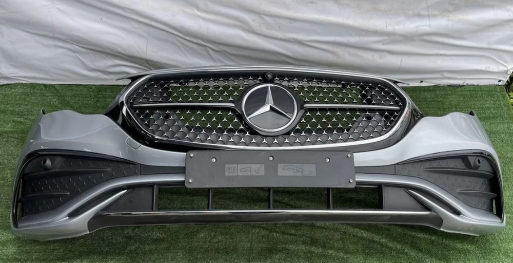 Передній передний бампер Mercedes W214 w 214 amg