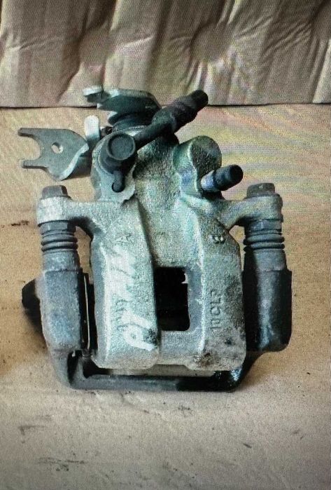 ZACISK HAMULCA TYŁ prawy Honda Accord VIII 08-15