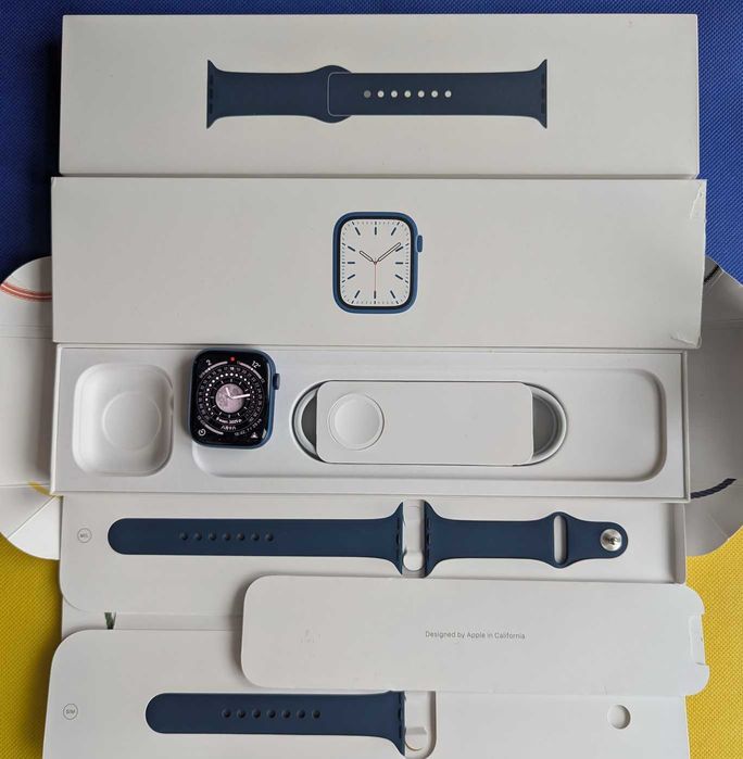 ГАРАНТІЯ Стан нового Apple Watch 7 45 Blue ідеальний Стан нових США