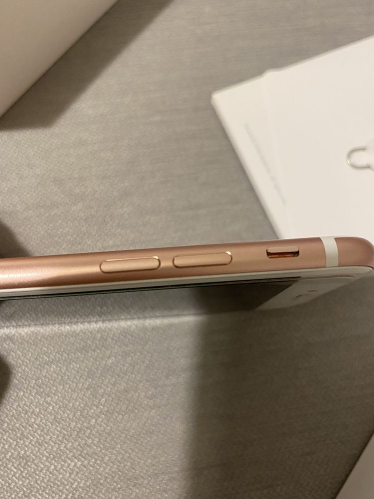 Iphone 7 rose gold 32gb uszkodzony glosnik i przednia kamera