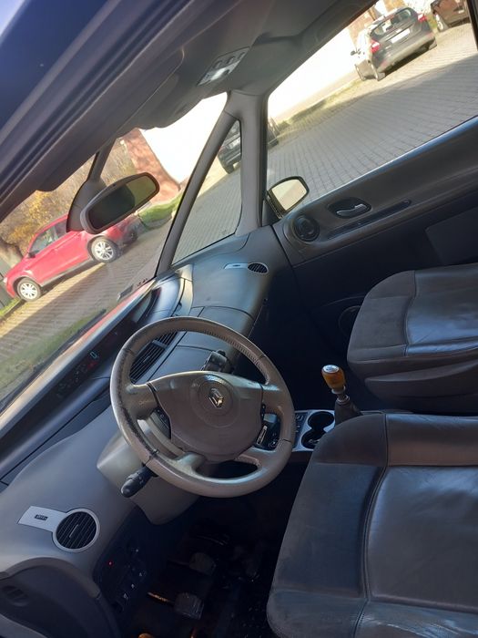 Sprzedam Renault grand  espace 2 2 dci 7 osobowy