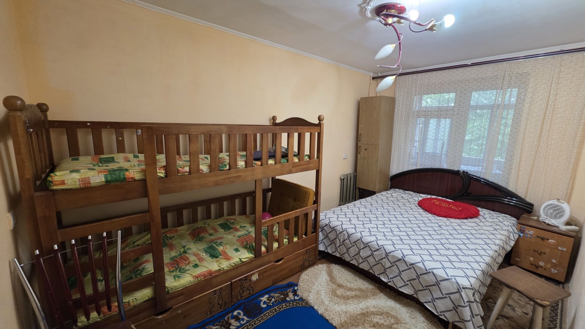 Продається квартира
