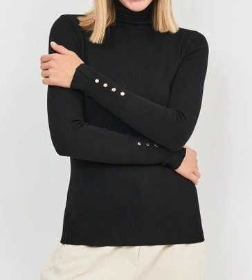 Чорний гольф ZARA