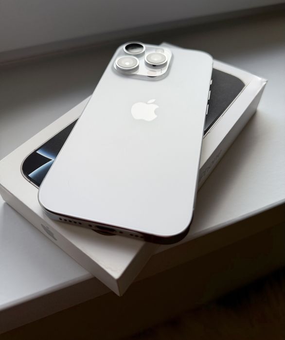 Iphone 16 PRO BIAŁY