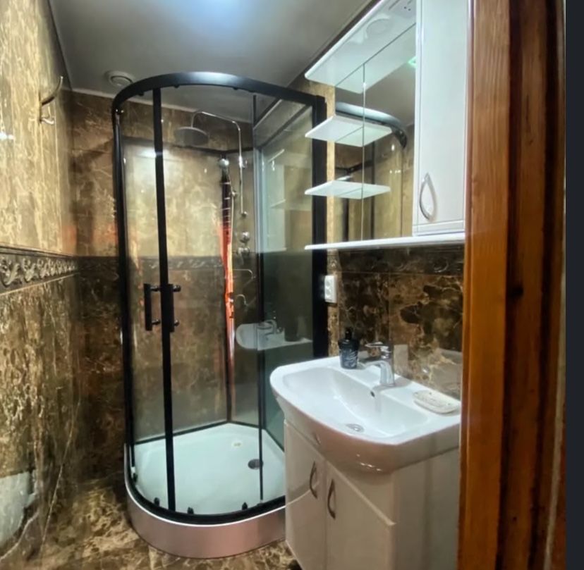 Котедж в Карпатах з басейном +380997810228!вільн10.08-15.08