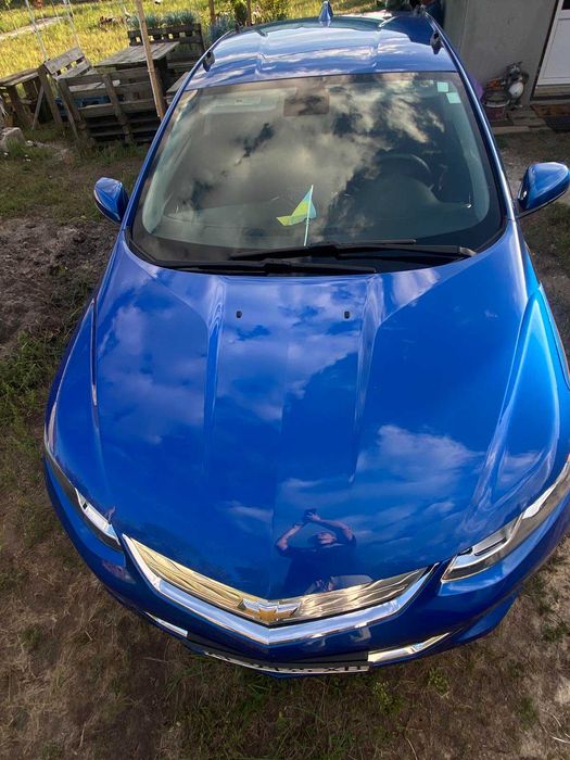 Продам Chevrolet Volt 2017