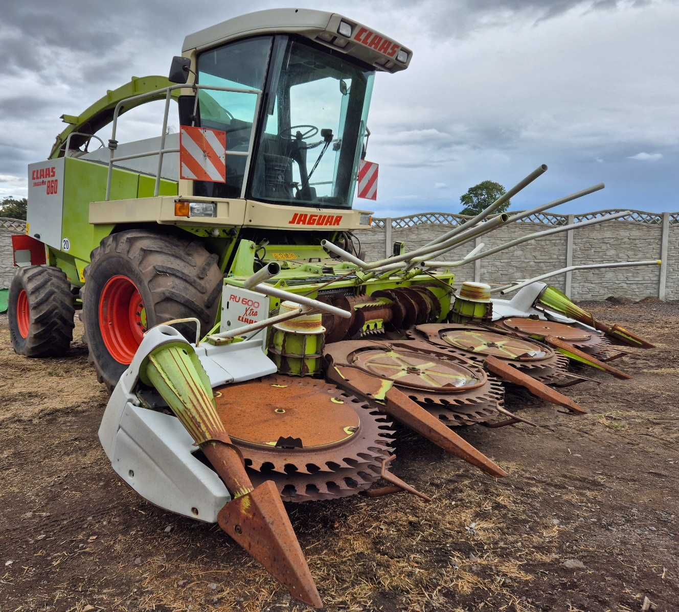 Sieczkarnia V8  Claas Jaguar  860 RU 600 Xtra do kukurydzy