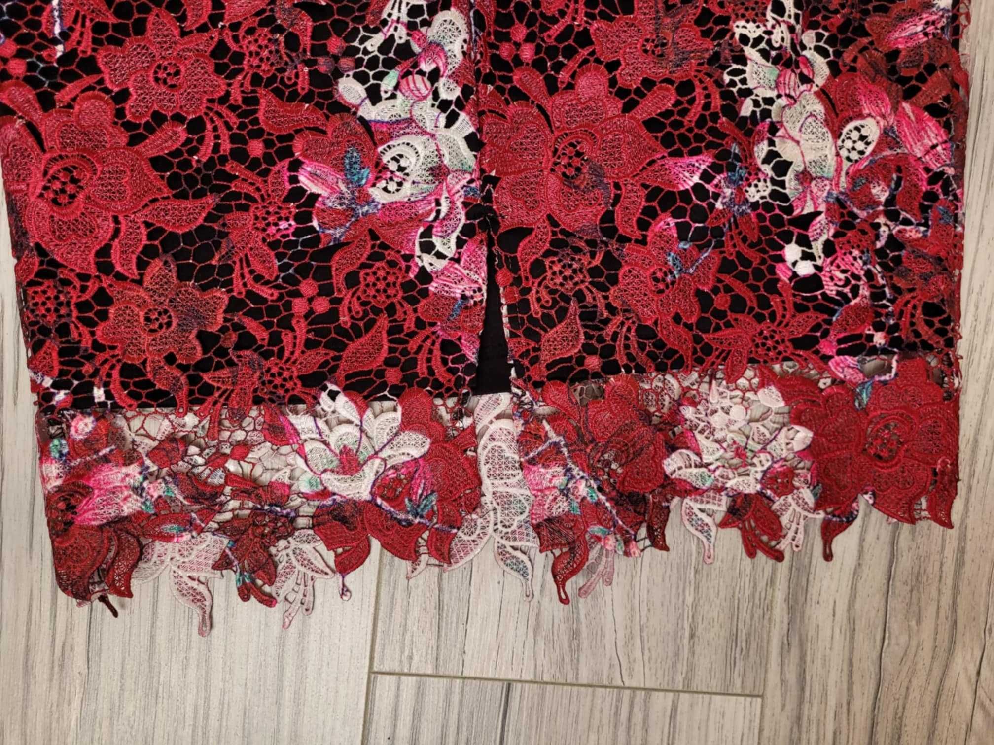 Paper Dolls piękna prosta sukienka koronkowa 40