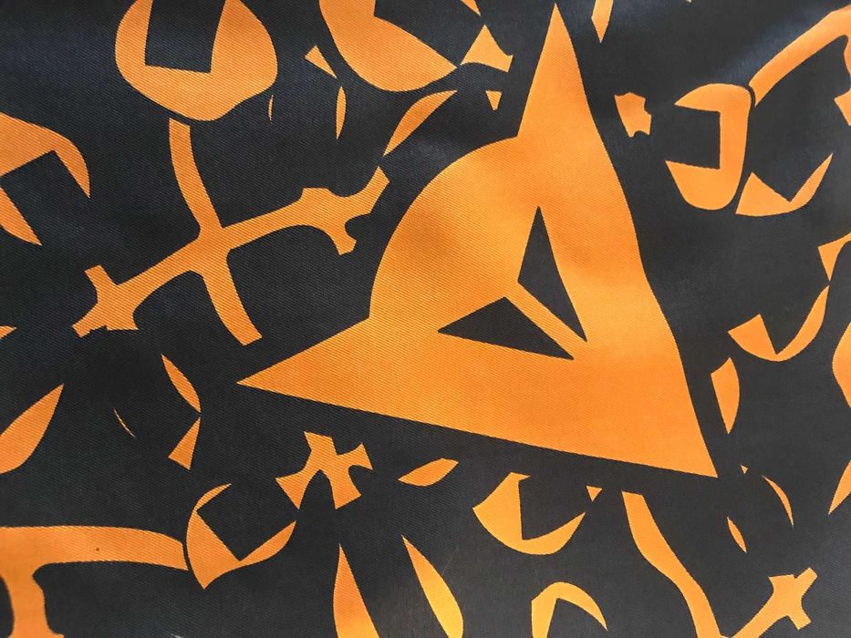 Lenço  Seda Motard Dainese novas cores