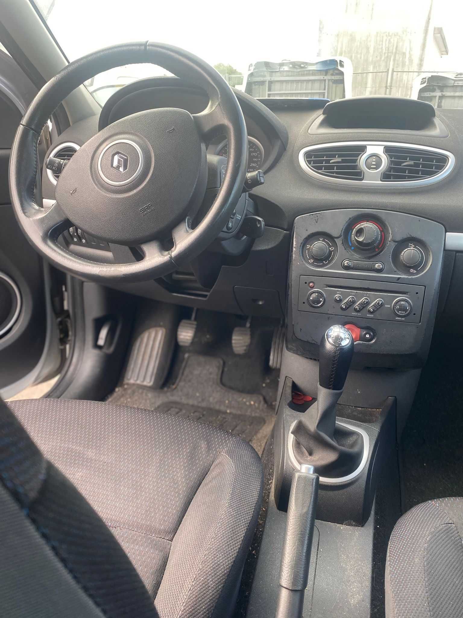 Renault CLIO III 1.5 dCi para Peças