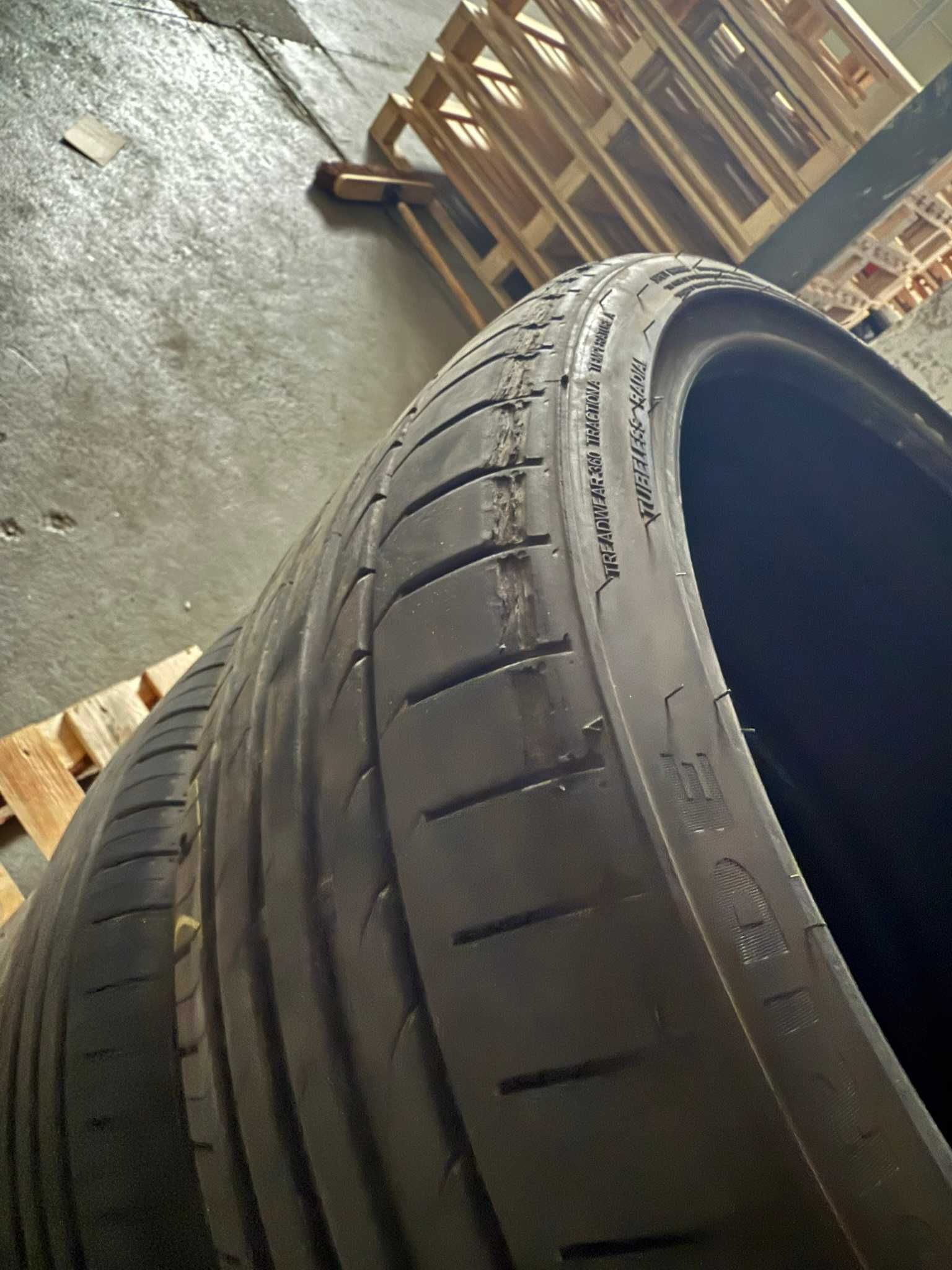 Felgi Vossen VWS-2 19" 9.5J ET27 5x114.3 – grafitowe, po regeneracji