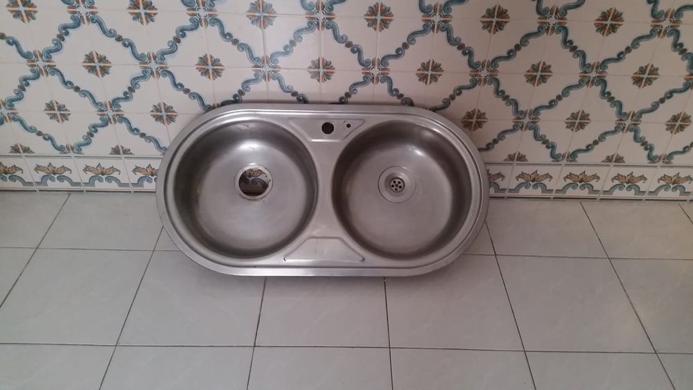 Lava loiças rodi em inox em bom estado