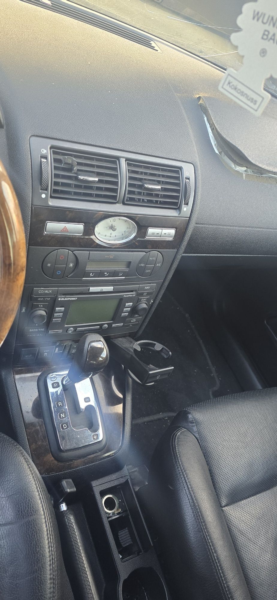 Drzwi  klapa sanki G 0 Ford Mondeo MK3 2,0 kombi części