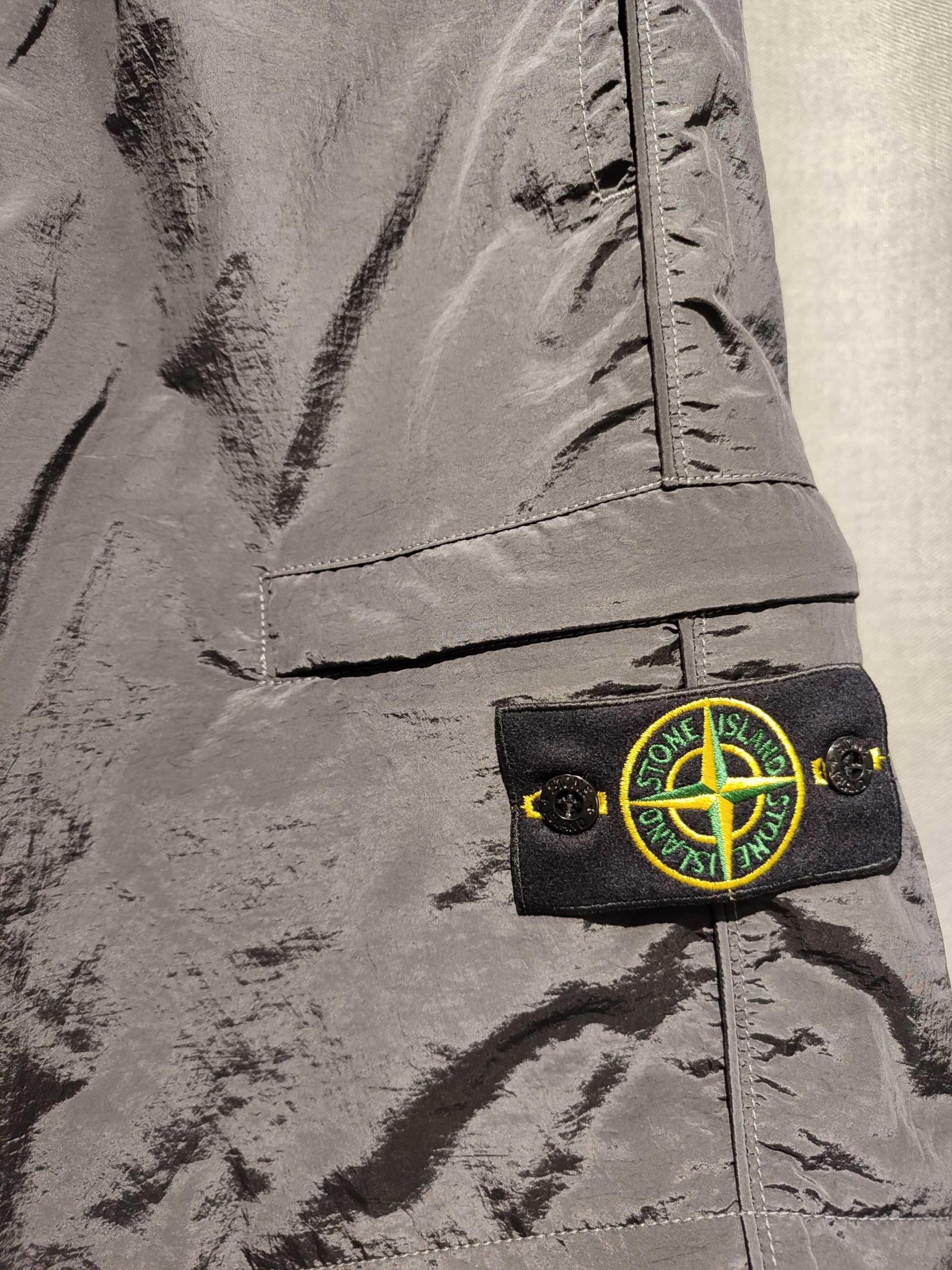 Шорти STONE ISLAND L1721 Nylon Metal Econyl Bermuda Shorts Black SI0