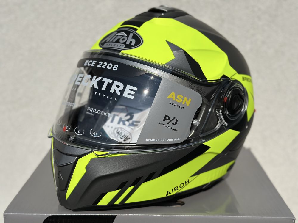 Szczekowy Kask motocyklowy AIROH Spectre Clever rozmiar M, PROMOCJA!