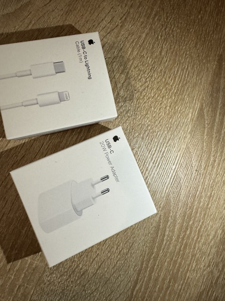 Комплект - Блок 20W + кабель USB C Lightni. Швидка зарядка для айфона.