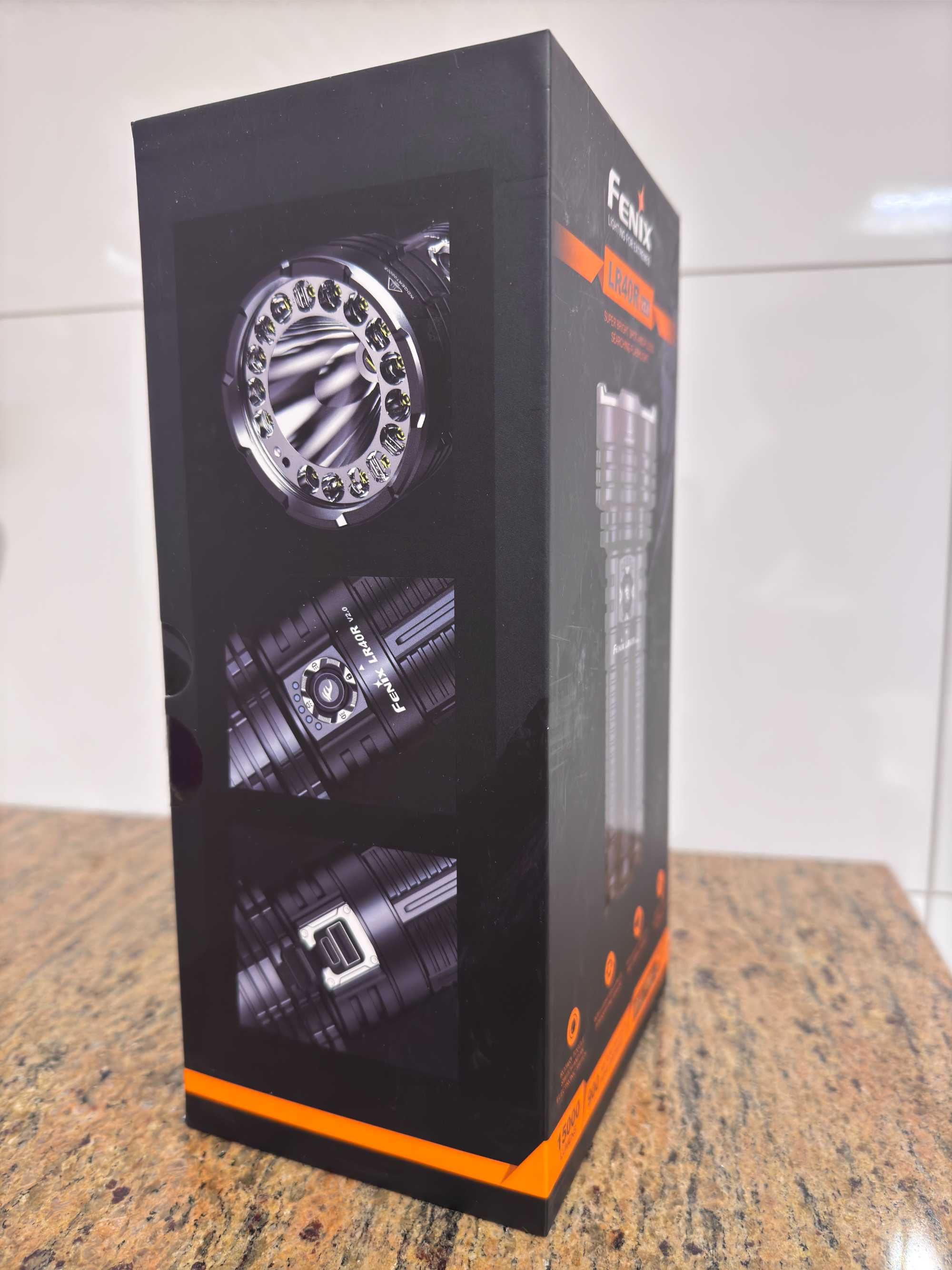 Latarka diodowa Fenix LR40R V2.0 15000 lumenów Nowa Gwar. 2 lata