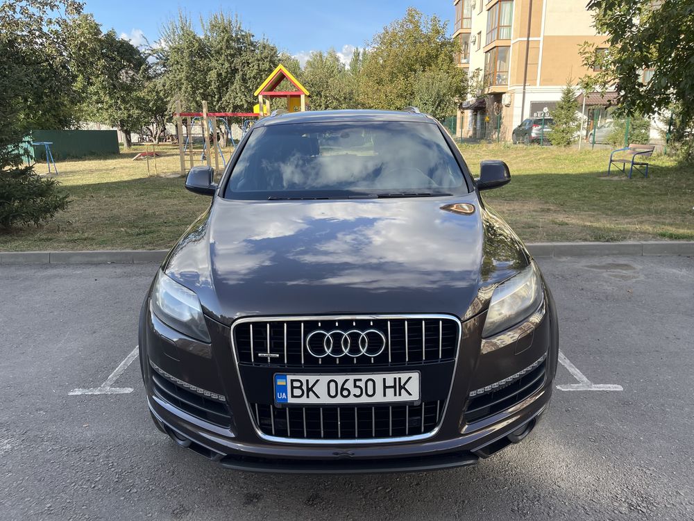 Audi q7 європейка, не бита та не фарбована