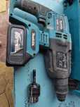 Makita акумуляторний перфоратор у кейсі
