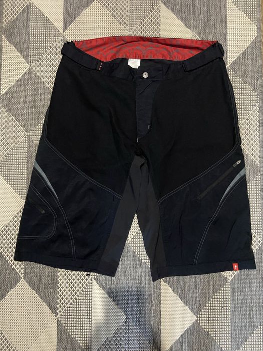 Велошорти Specialized