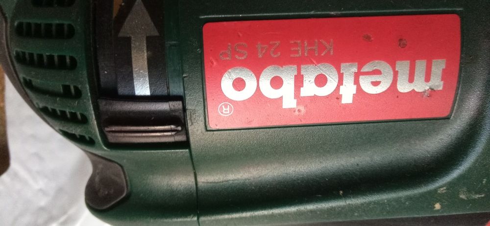 Електро інструмент