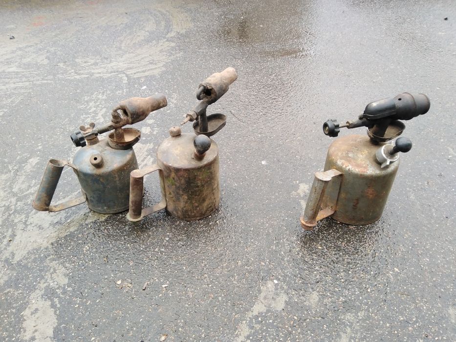 Продам бензинову бензинову паяльну паяльную лампу