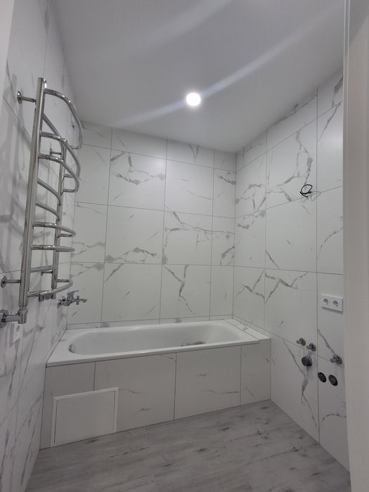 2 кімнатна  двостороння квартира в новобудові