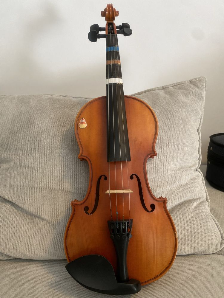 Violino 1/2 - marca Gara, estado muito bom