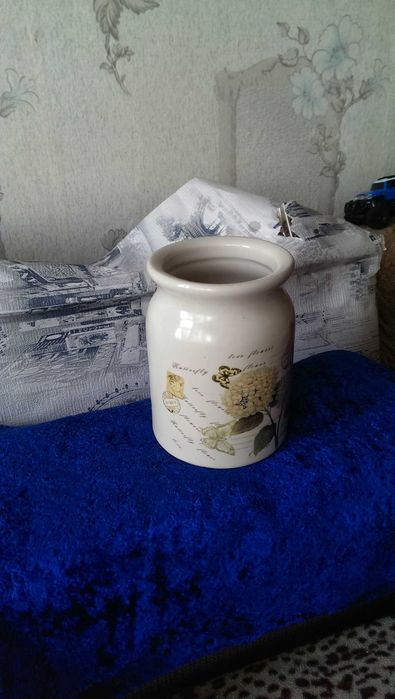 Банка для сипучих продуктів Krauff Hortensie 2.5 л - Німеччина