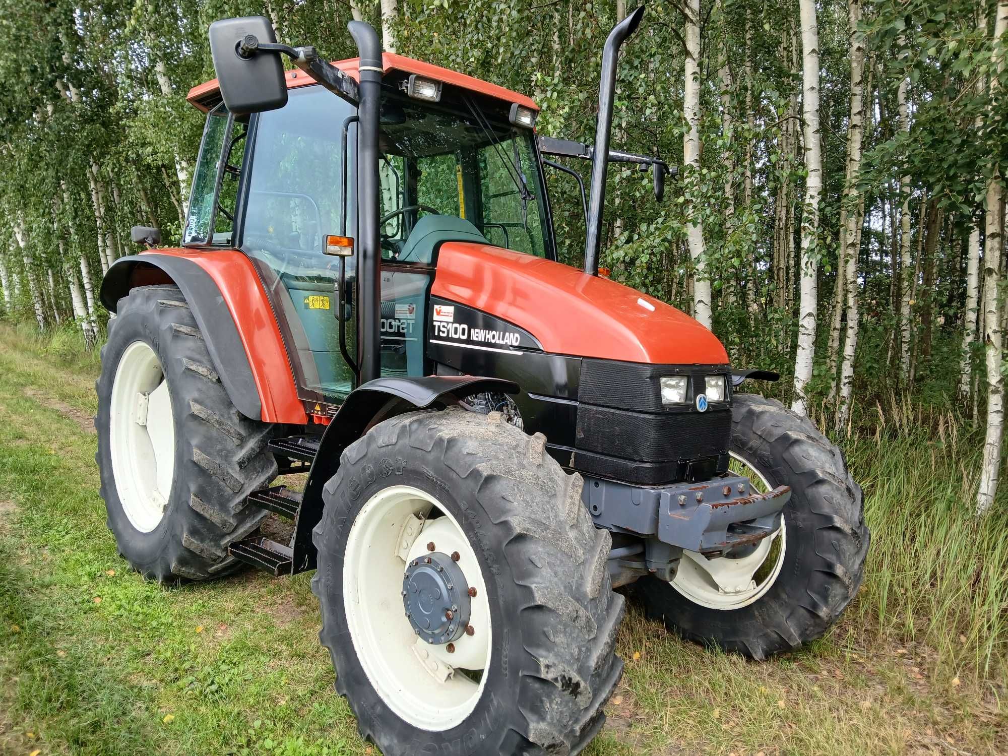New Holland TS100