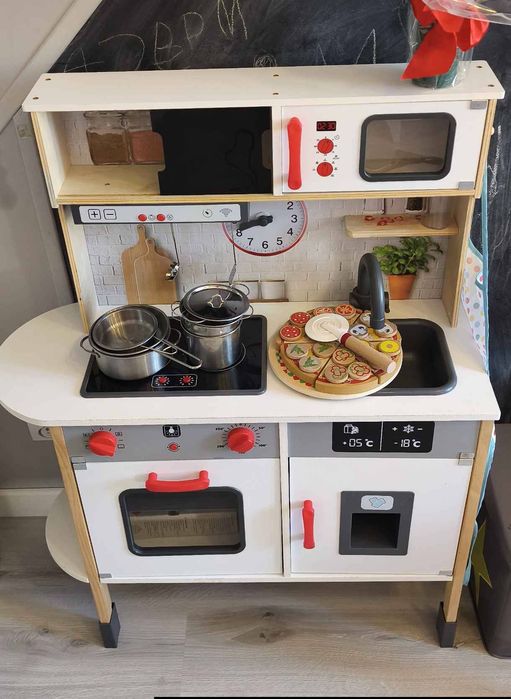 Kuchnia lidl dla dzieci + dodatki