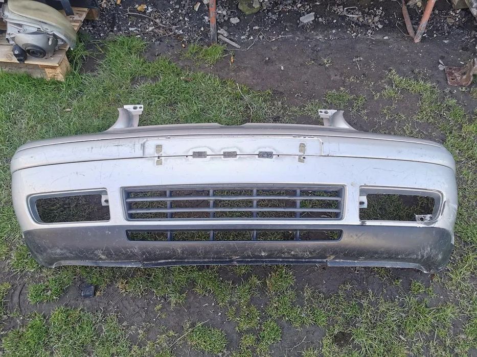 VW GOLF IV 4 SREBRNY ZDERZAK PRZÓD PRZEDNI WYSYŁKA